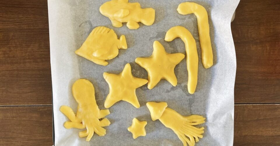 海の生き物クッキー作り